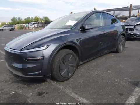 2026 Tesla Model Y Premium Rear-wheel Drive/rear-wheel Drive VIN 7SAYGDED4TA489610 фото 2
