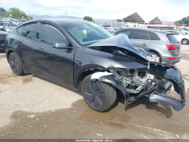 2026 Tesla Model Y Premium Rear-wheel Drive/standard Rear-wheel Drive VIN 7SAYGDED9TF404182 фото 1