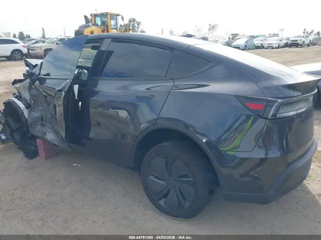 2026 Tesla Model Y Premium Rear-wheel Drive/standard Rear-wheel Drive VIN 7SAYGDED9TF404182 фото 3