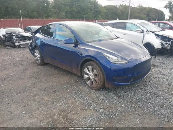 5YJYGDED6MF106428 — 2021 Tesla Model Y, Задняя часть (Rear), фото до ремонта
