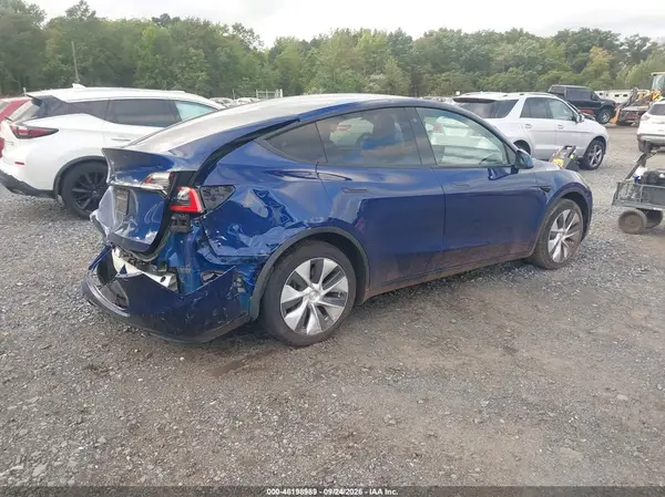 5YJYGDED6MF106428 — 2021 Tesla Model Y, фото 4 с аукциона IAAI, Задняя часть