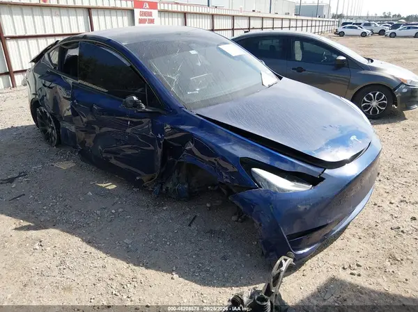 5YJYGDEE0MF089571 — 2021 Tesla Model Y, LEFT & RIGHT SIDE, фото до ремонта