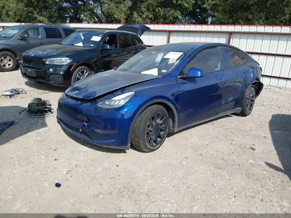 5YJYGDEE0MF089571 — 2021 Tesla Model Y, фото 2 с аукциона IAAI, LEFT & RIGHT SIDE