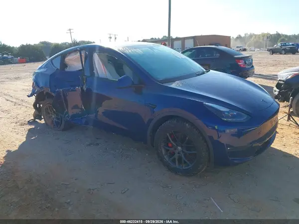 5YJYGDEF0MF194538 — 2021 Tesla Model Y, Правый бок (Right Side), фото до ремонта
