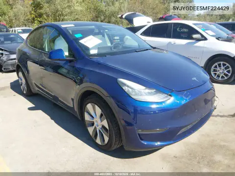 5YJYGDEE5MF224429 — 2021 Tesla Model Y, Передняя часть, фото до ремонта