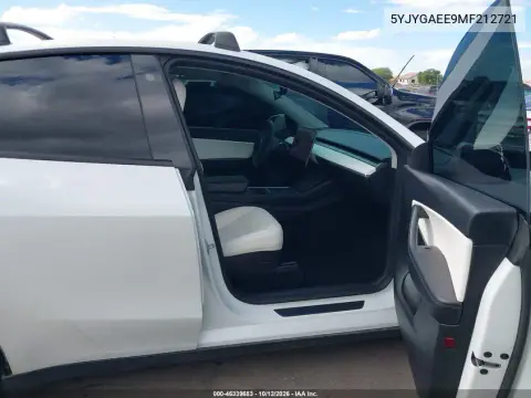 2021 Tesla Model Y Long Range Dual Motor All-Wheel Drive VIN 5YJYGAEE9MF212721 фото 5