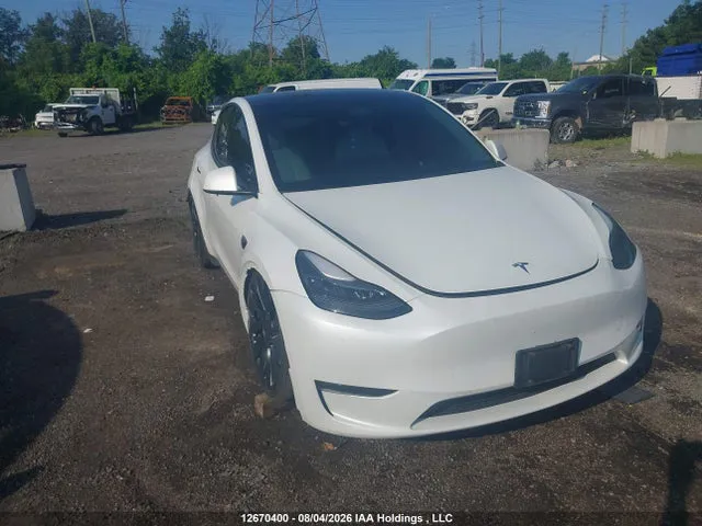2022 Tesla Model Y VIN 7SAYGDEF4NF465959 фото 1