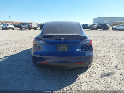 2022 Tesla Model Y VIN 7SAYGDEE3NF489323 фото 15