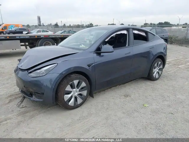 7SAYGDEE3PF771643 — 2023 Tesla Model Y, фото 2 с аукциона IAAI 14.10.2026, Передняя часть