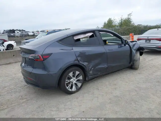 7SAYGDEE3PF771643 — 2023 Tesla Model Y, фото 4 с аукциона IAAI 14.10.2026, Передняя часть