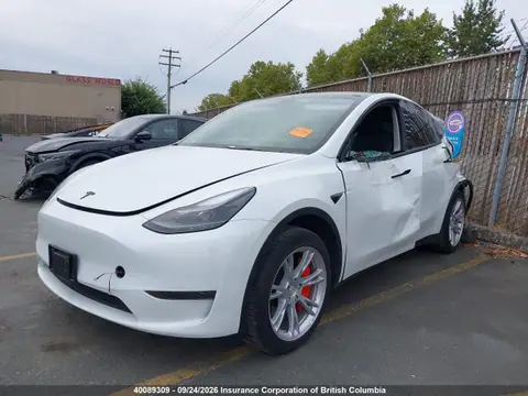 2023 Tesla Model Y VIN LRWYGDFD6PC902853 фото 2