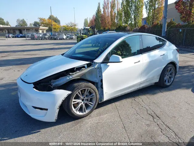 LRWYGDFD6PC929681 — 2023 Tesla Model Y, фото 2 с аукциона IAAI 14.10.2026, Передняя часть