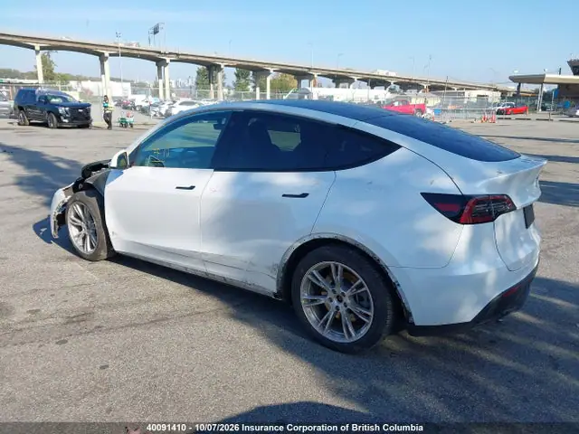 LRWYGDFD6PC929681 — 2023 Tesla Model Y, фото 3 с аукциона IAAI 14.10.2026, Передняя часть
