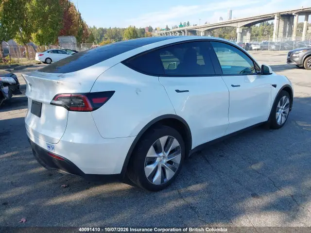 LRWYGDFD6PC929681 — 2023 Tesla Model Y, фото 4 с аукциона IAAI 14.10.2026, Передняя часть