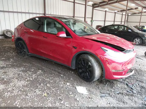 2023 Tesla Model Y VIN 7SAYGDEE0PF794362 фото 1