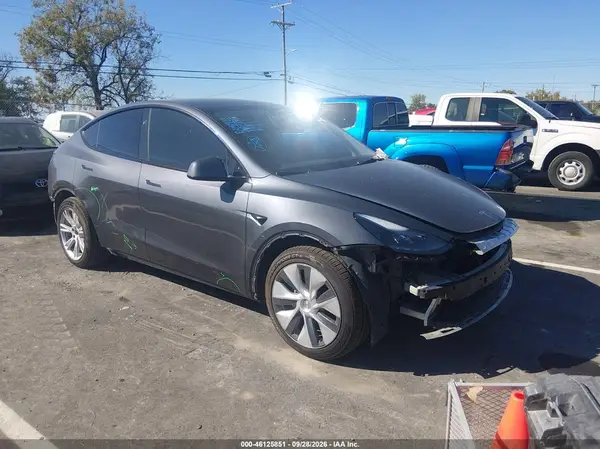 7SAYGDEE3PF882628 — 2023 Tesla Model Y, Повреждения со всех сторон (All Over), фото до ремонта