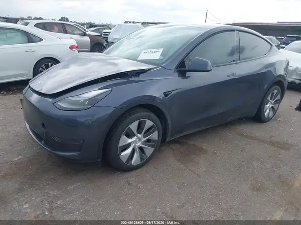 7SAYGDEE0PA192378 — 2023 Tesla Model Y, фото 2 с аукциона IAAI 14.10.2026, Передняя часть справа
