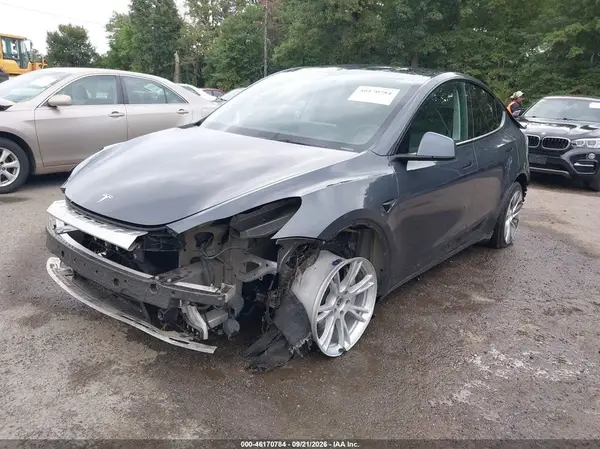 7SAYGDEE0PA040309 — 2023 Tesla Model Y, фото 2 с аукциона IAAI 10.10.2026, Передняя часть