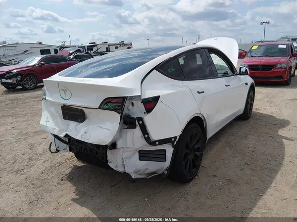 7SAYGDEE1PA040464 — 2023 Tesla Model Y, фото 4 с аукциона IAAI, Задняя часть