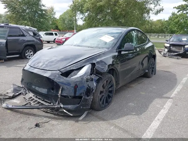 7SAYGDEE8PA186554 — 2023 Tesla Model Y, фото 2 с аукциона IAAI, Повреждения со всех сторон