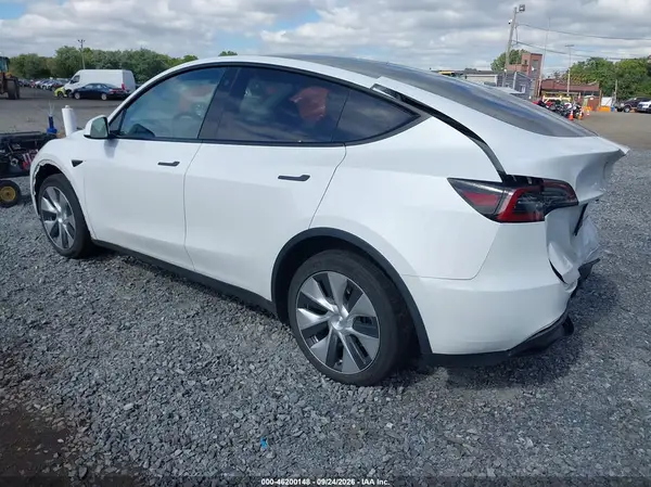 2023 TESLA MODEL Y VIN 7SAYGDEE7PF696350 фото 3