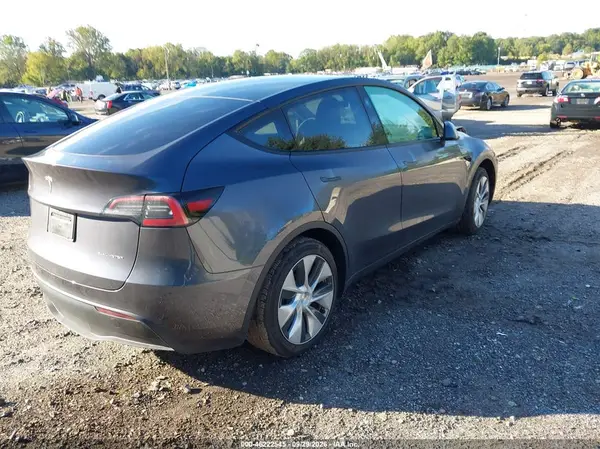7SAYGDEEXPF800846 — 2023 Tesla Model Y, фото 4 с аукциона IAAI, Передняя часть