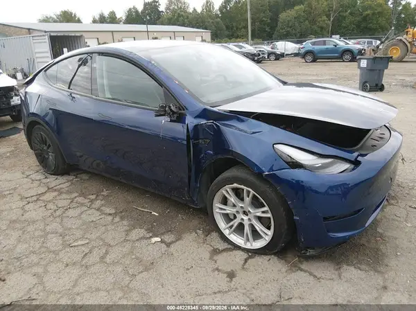 7SAYGAEE6PF834801 — 2023 Tesla Model Y, Задняя часть (Rear), фото до ремонта