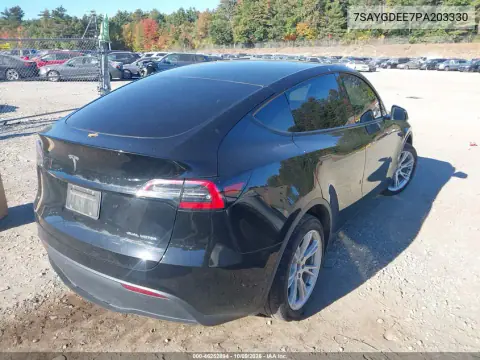 2023 Tesla Model Y Awd/Long Range Dual Motor All-Wheel Drive VIN 7SAYGDEE7PA203330 фото 4