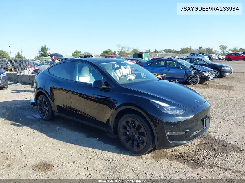 7SAYGDEE9RA233934 Tesla Model Y 2024 — повреждение Боковая часть, фото до ремонта
