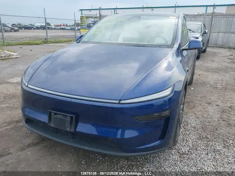 2026 Tesla Model Y VIN XP7YGDEE1TB716792 фото 2
