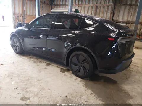 2026 Tesla Model Y VIN 7SAYGDED7TA438442 фото 3