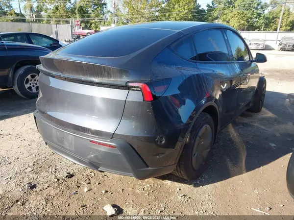 7SAYGDED0TA591745 — 2026 Tesla Model Y, фото 4 с аукциона IAAI, Передняя часть
