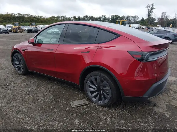 7SAYGDEE8TA693142 — 2026 Tesla Model Y, фото 3 с аукциона IAAI, Подтопление