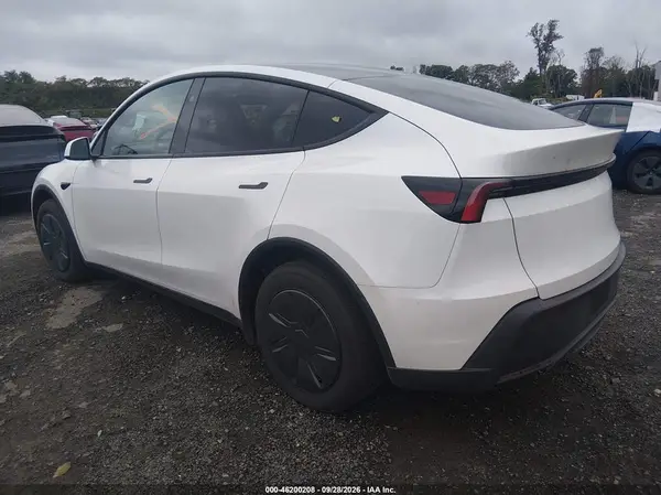 7SAYGDEE1TA639388 — 2026 Tesla Model Y, фото 3 с аукциона IAAI, Подтопление