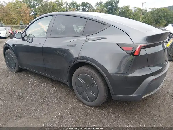 7SAYGDEE5TA640558 — 2026 Tesla Model Y, фото 3 с аукциона IAAI, Подтопление