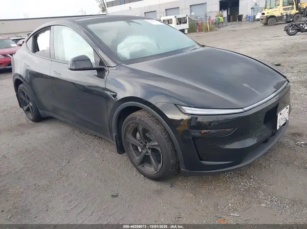 7SAYGDEE7TF418378 — 2026 Tesla Model Y, Левый бок (Left Side), фото до ремонта