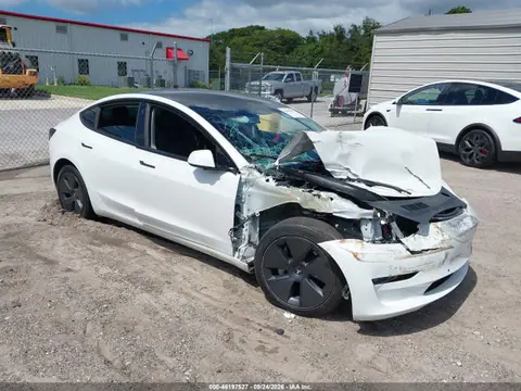 2022 Tesla Modelo 3 Rear-wheel Drive VIN 5YJ3E1EA8NF244123 фото 1
