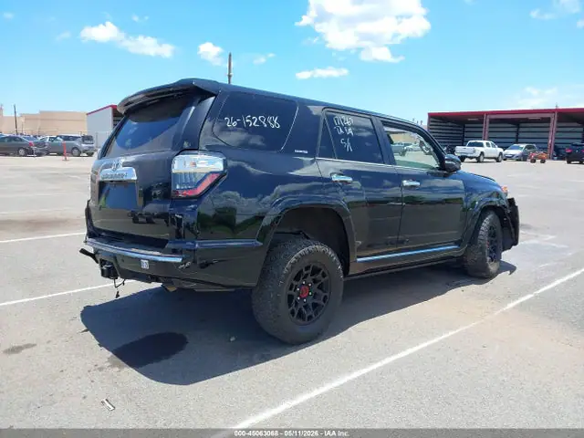 JTEDU5JR1N5267475 — 2022 Toyota 4RUNNER Limited, фото 4 с аукциона IAAI 13.10.2026, Передняя часть слева