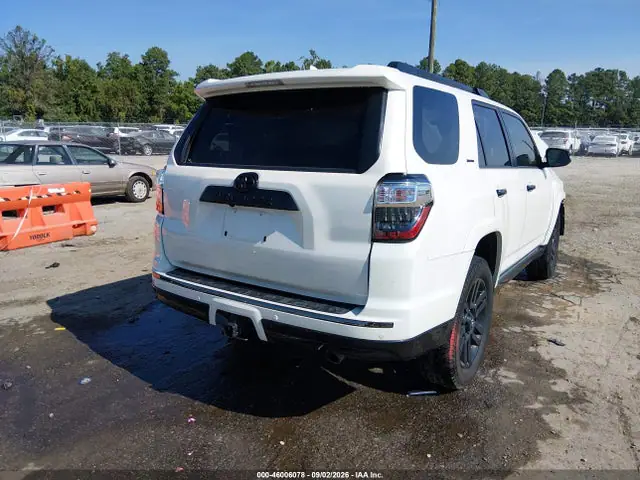 2020 Toyota 4runner Nightshade Special Edition VIN JTEBU5JR1L5779676 фото 4