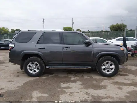 2016 Toyota 4RUNNER SR5 VIN JTEZU5JR8G5139789 фото 13
