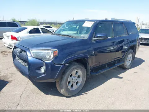 2018 Toyota 4RUNNER SR5 VIN JTEBU5JR8J5594764 фото 2