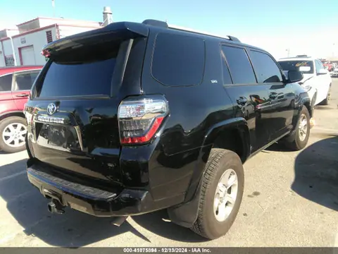 2021 Toyota 4RUNNER SR5 VIN JTEEU5JRXM5239936 фото 4