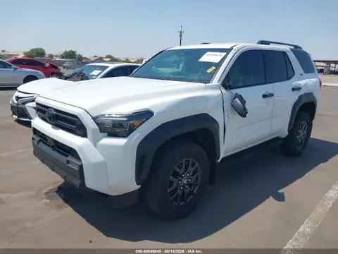 2025 Toyota 4RUNNER SR5 VIN JTEVA5AR4S5004387 фото 2