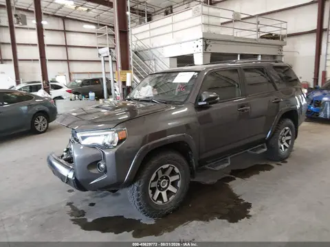 2018 Toyota 4runner Trd Off Road Premium VIN JTEBU5JR9J5536341 фото 2