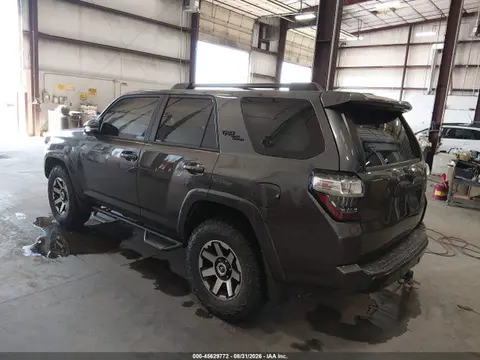 2018 Toyota 4runner Trd Off Road Premium VIN JTEBU5JR9J5536341 фото 3