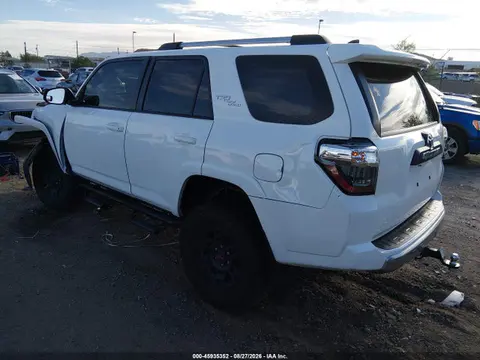 2018 Toyota 4runner Trd Off Road Premium VIN JTEBU5JR4J5599606 фото 3