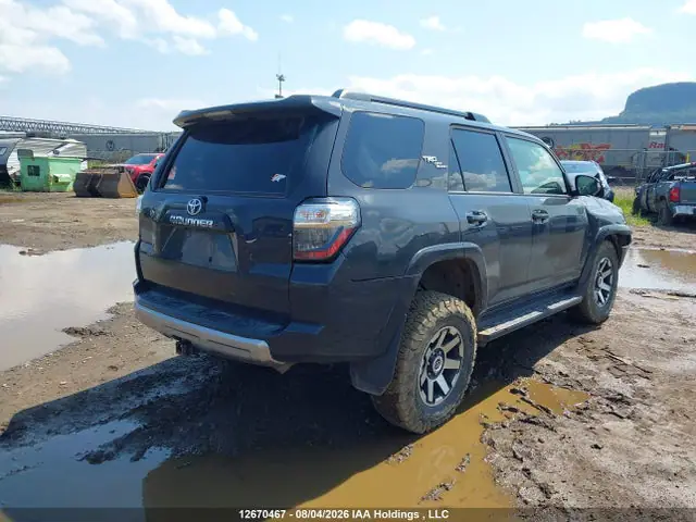JTERU5JR7R6293181 — 2024 Toyota 4RUNNER, фото 4 с аукциона IAAI 13.10.2026, Передняя часть