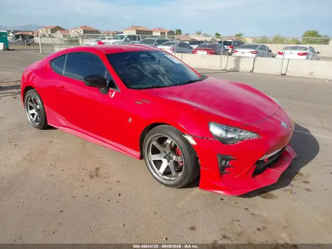 2018 Toyota 86 GT VIN JF1ZNAE12J8701664 фото 1