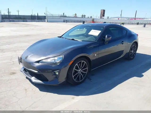 JF1ZNAA14H8700676 — 2017 Toyota 86, фото 2 с аукциона IAAI 14.10.2026, Естественный износ