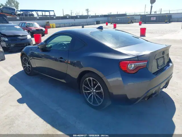 JF1ZNAA14H8700676 — 2017 Toyota 86, фото 3 с аукциона IAAI 14.10.2026, Естественный износ